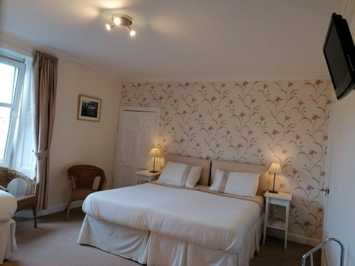 Broomfield House Bed And Breakfast Earlston Экстерьер фото