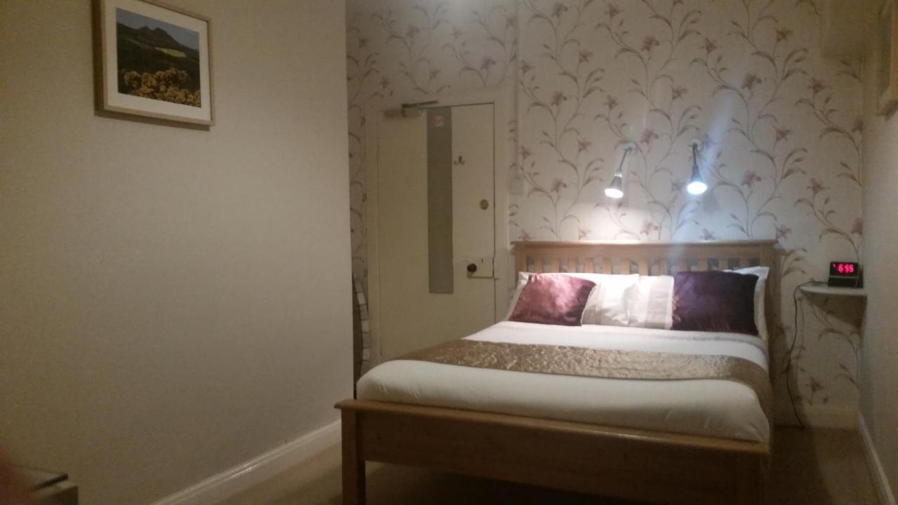 Broomfield House Bed And Breakfast Earlston Экстерьер фото