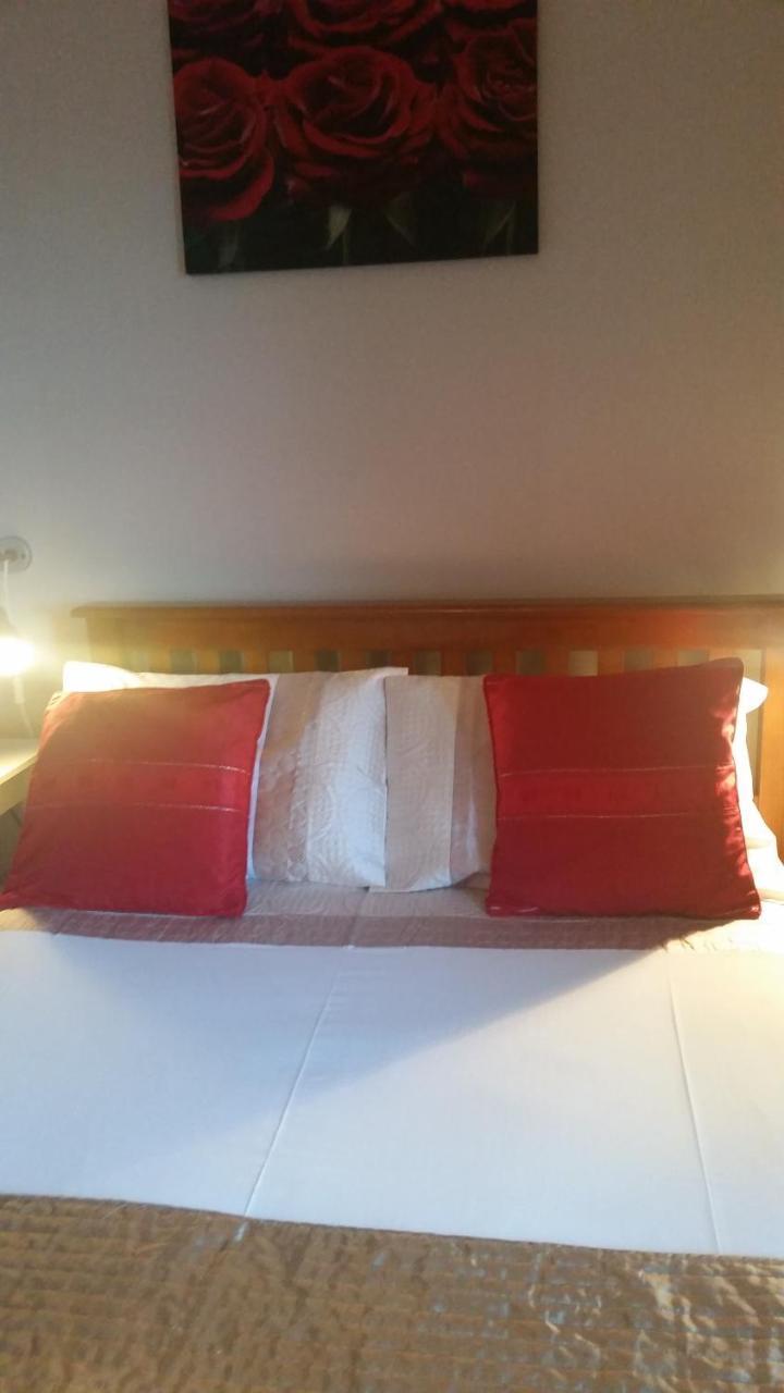 Broomfield House Bed And Breakfast Earlston Экстерьер фото